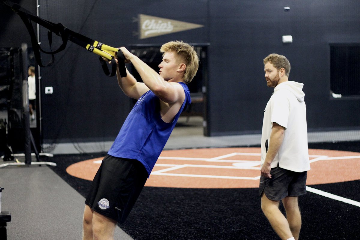 💪🔥🏋️💥💯

We’re partnered with <a href="/EP_byDMOS/">Engineered Performance</a> to provide cutting-edge performance training, designed to take athlete’s strength, speed, &amp; rotational power to the next level. 

🔗chipsiowa.com/des-moines/des…

Elevate your game and join an exclusive community of athletes‼️