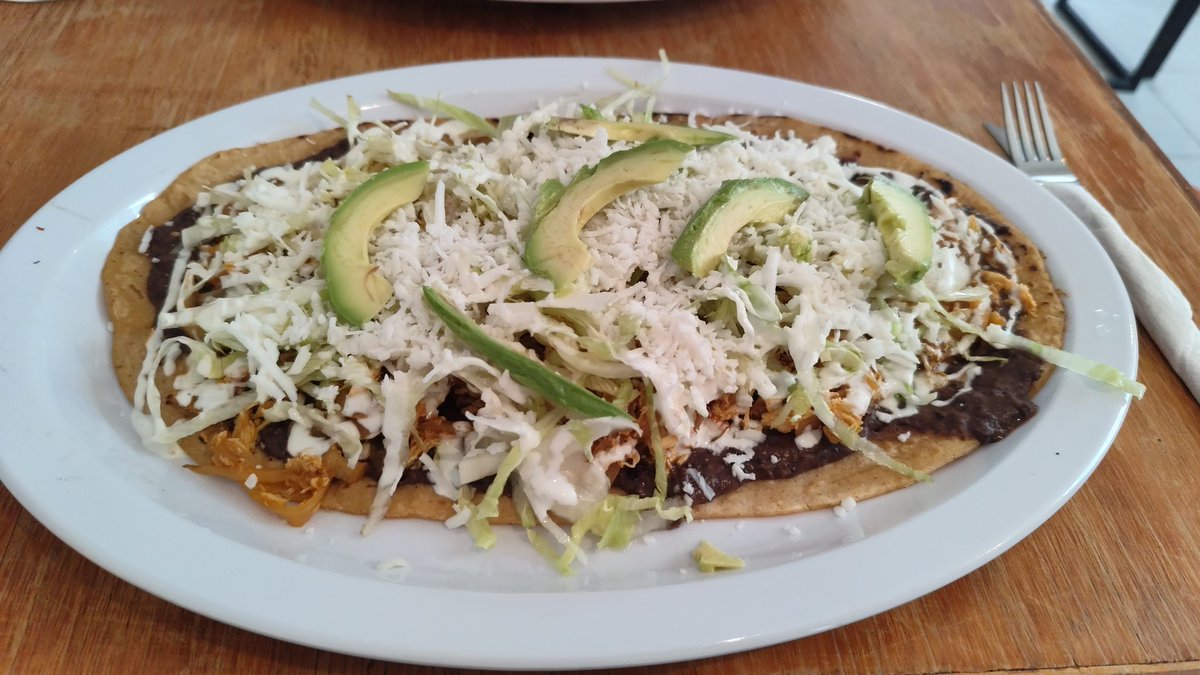 Cecilia Lira tweet media