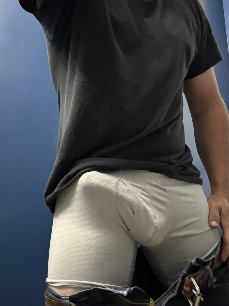 Hicklife_dadbod's tweet photo. Someone rip these off me pleeeease 🥹
#bulge #dickprint #horny #underwear #seethrough #outline #cockprint #boner #hardon #penis #woody #cum #bi #bisexual #gay #dom #sub #dominant #submissive https://t.co/60D0dJxvs0