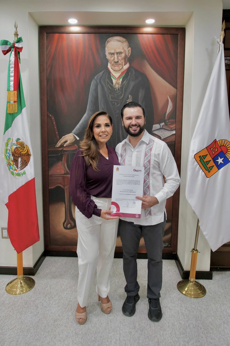 ArcilaArjona's tweet photo. Mi vocación es y será siempre servir a el pueblo quintanarroense. Hoy inicia una nueva etapa como Jefe de Oficina de la Gobernadora mejor evaluada del país @MaraLezama a quien agradezco enormemente la confianza de una encomienda más a su lado. Asumo este nuevo reto con responsabilidad, entusiasmo y un profundo compromiso con nuestro estado y nuestro partido-movimiento #Morena, para seguir la transformación en #QuintanaRoo con un gobierno humanista de corazón feminista.

¡Desde aquí continuaremos trabajando por todas y todos!