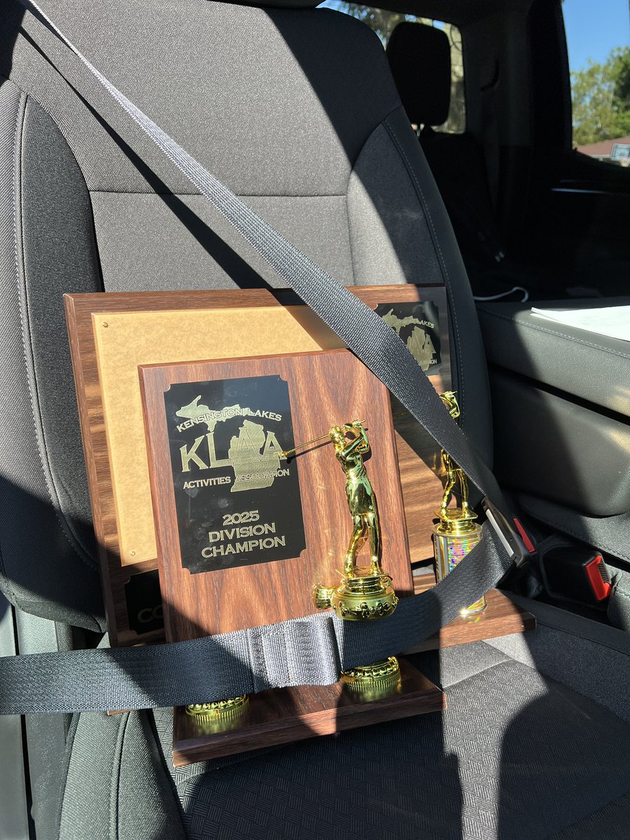 NHS Girls Golf tweet media