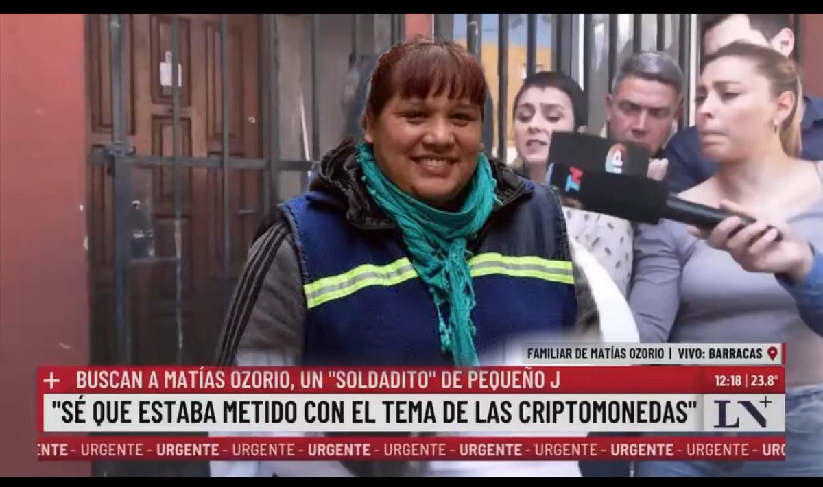 MCarba94's tweet photo. @porqueTTarg El familiar apenas se dio vuelta https://t.co/wKRRviIHeN