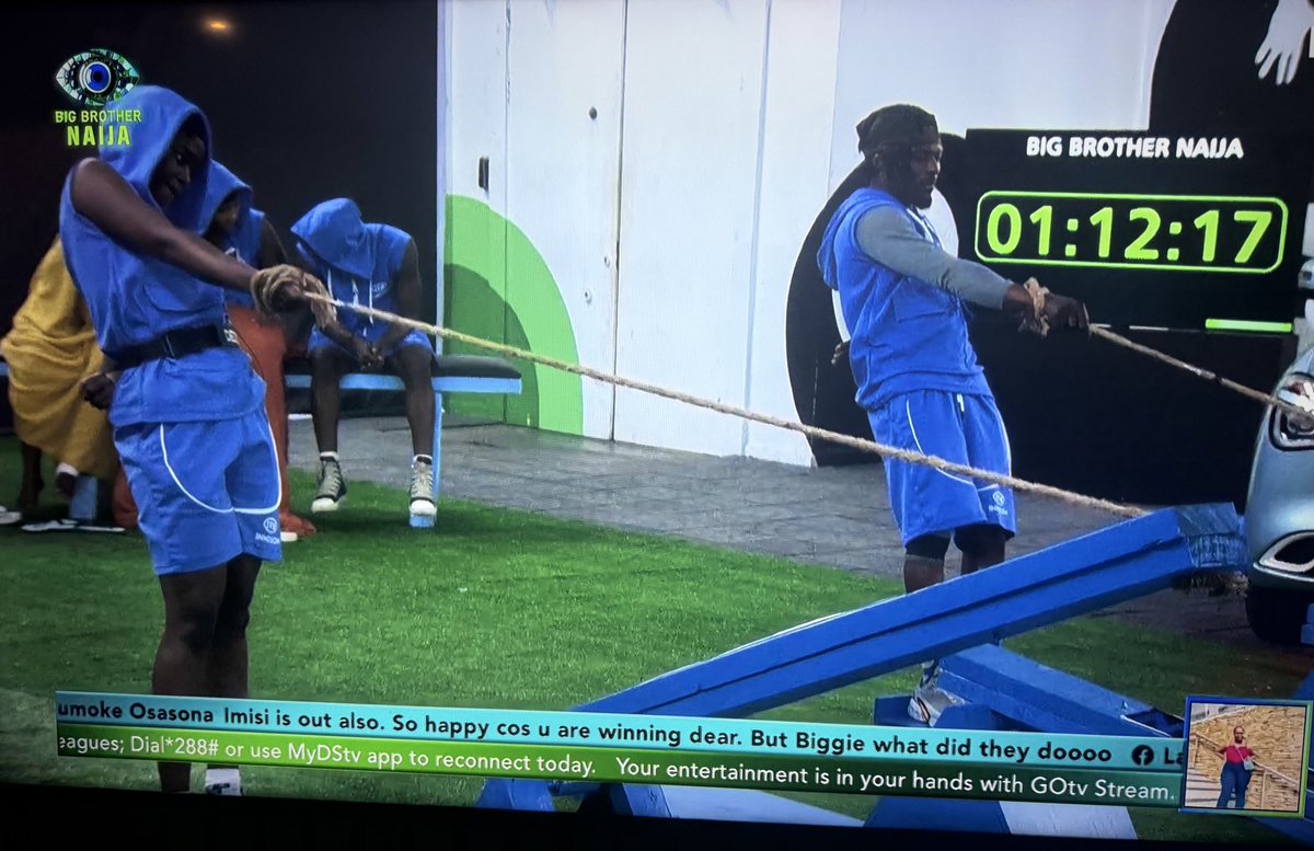 hardeywhuyi1's tweet photo. Faith and Dede just proved why they are the Super Komando man and woman👏

 #bbnaija https://t.co/PWEpLLKP5k