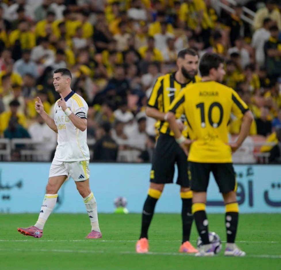 داريو النصر tweet media