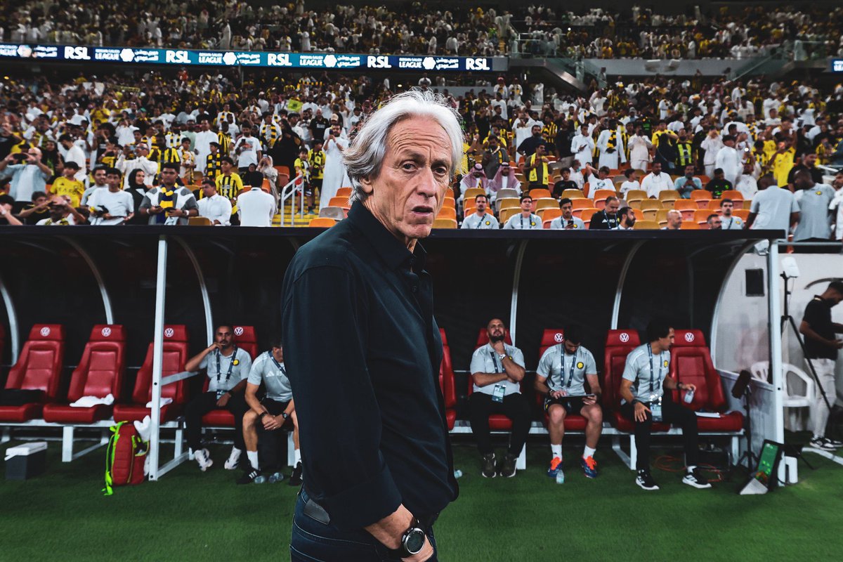 داريو النصر tweet media