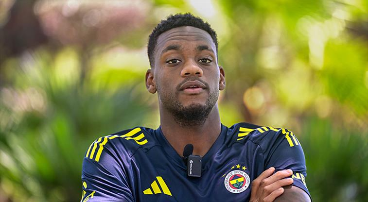 🚨Ağrıları süren Jhon Duran, Nice maçının kadrosunda olmayacak. 

(Sabah)