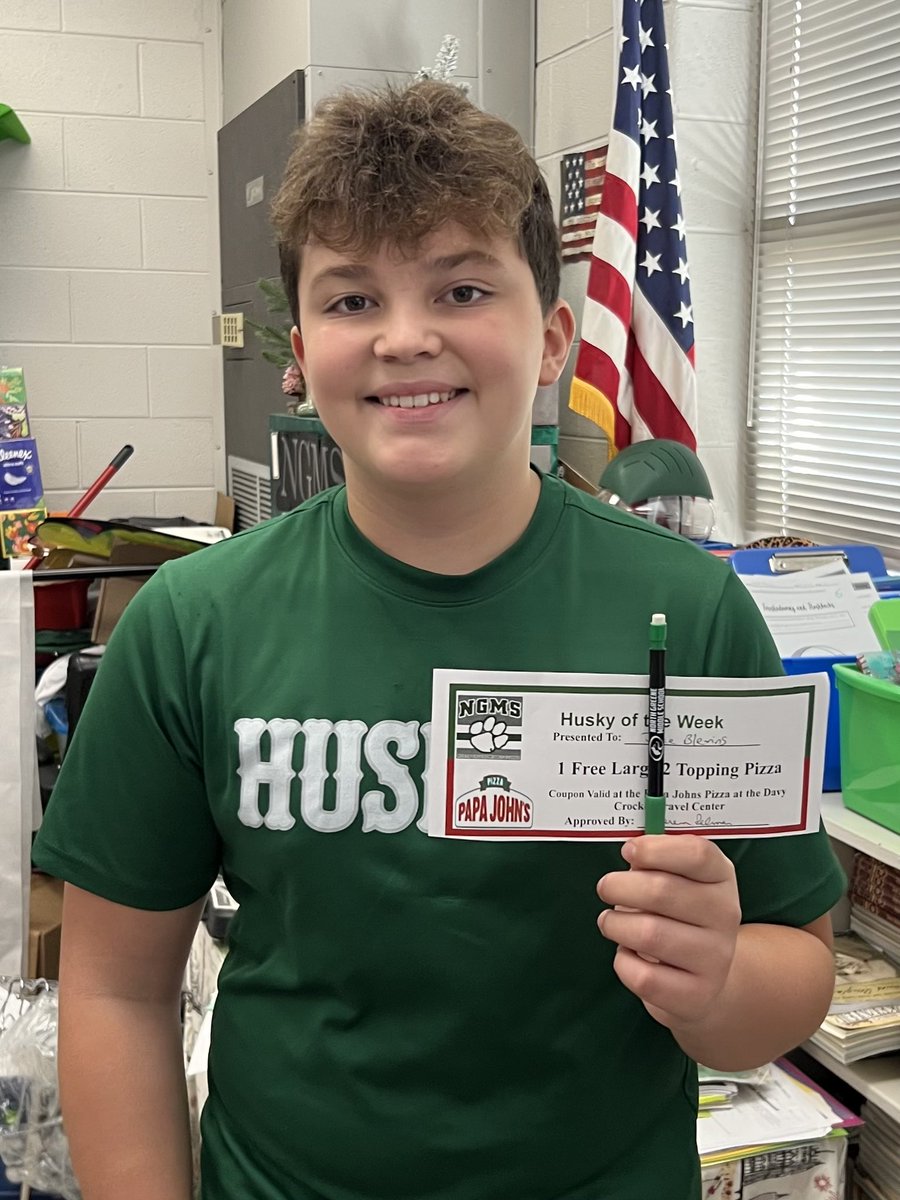 jandkpalmer3's tweet photo. Congratulations to NGMS Huskies of the Week! Thank you Davy Crockett TA Travel Center and Papa John’s Pizza for helping reward our students! 💚🐾🍕 https://t.co/K9g8vRdaXK
