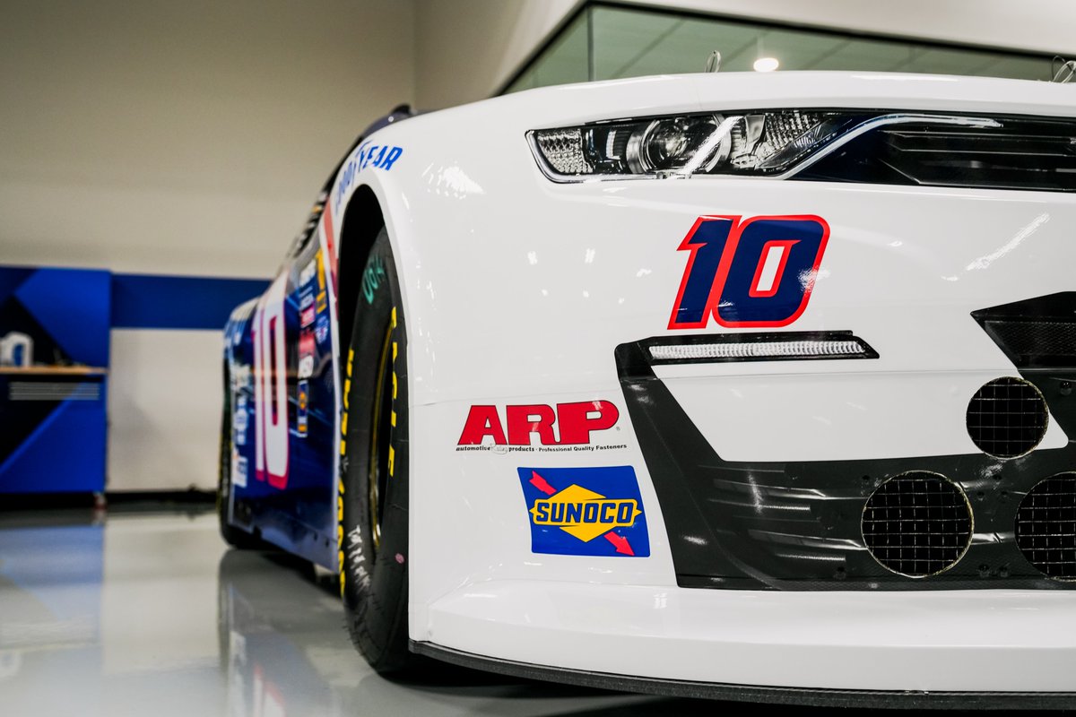 KauligRacing's tweet photo. The sleek #bproauto scheme is back for some road course racing!
Last time @danieldye43 ran this scheme, he came home with a top-10 finish at Atlanta. ๐ https://t.co/QdGrBROLAw