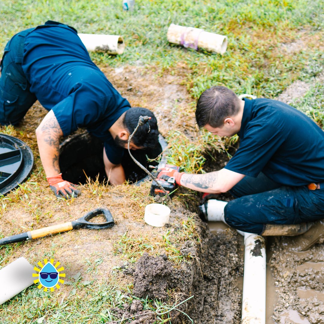 CallBrightSide's tweet image. Underground work, above-and-beyond service.
Our techs tackled this septic #PipeRepair with precision.
📷 Need help? Contact us at bit.ly/4nYO1RL or call 913-963-1029
#PlumbingLife #SepticSolutions #OverlandPark