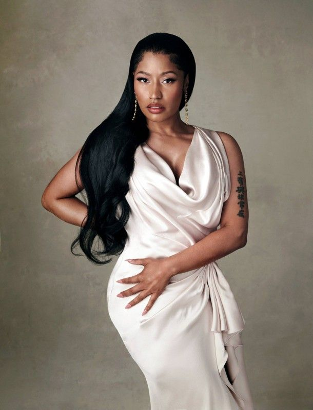 urfavredruby's tweet photo. 🚨@NICKIMINAJ Becomes First Female Rapper to Surpass 40 Billion Streams on Spotify 💕👑🦄
#PinkFriday2 #NickiMinaj #Lookseasyisntit #StreamPF2 https://t.co/onbCqK6KRP