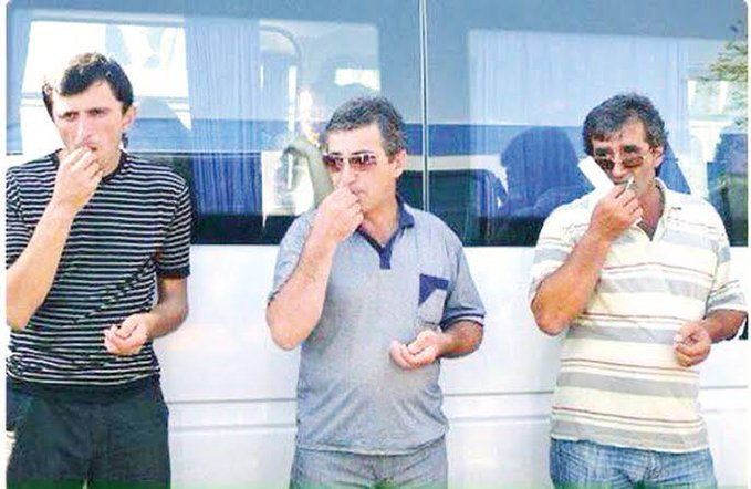 Okan buruk ve ekibi osimhen in ölmesini bu şekilde bekliyorlar..  

#GSvLIV Galatasaray - Liverpool