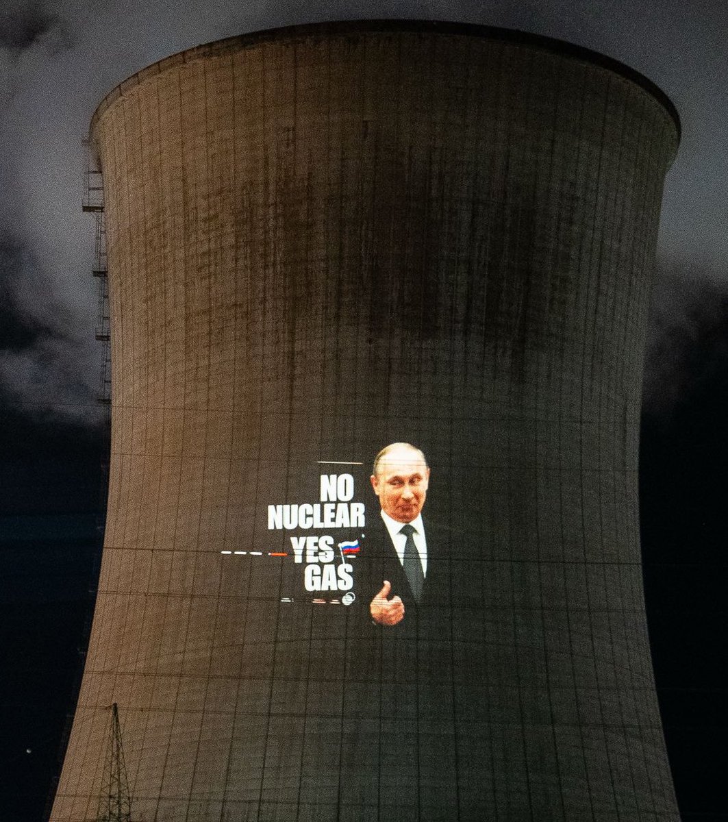 Aujourd’hui, à nouveau… <a href="/TinneVdS/">Tinne Van der Straeten</a> se frotte les mains… en sachant qu’un peu plus loin à l’Est, elle a un allier !