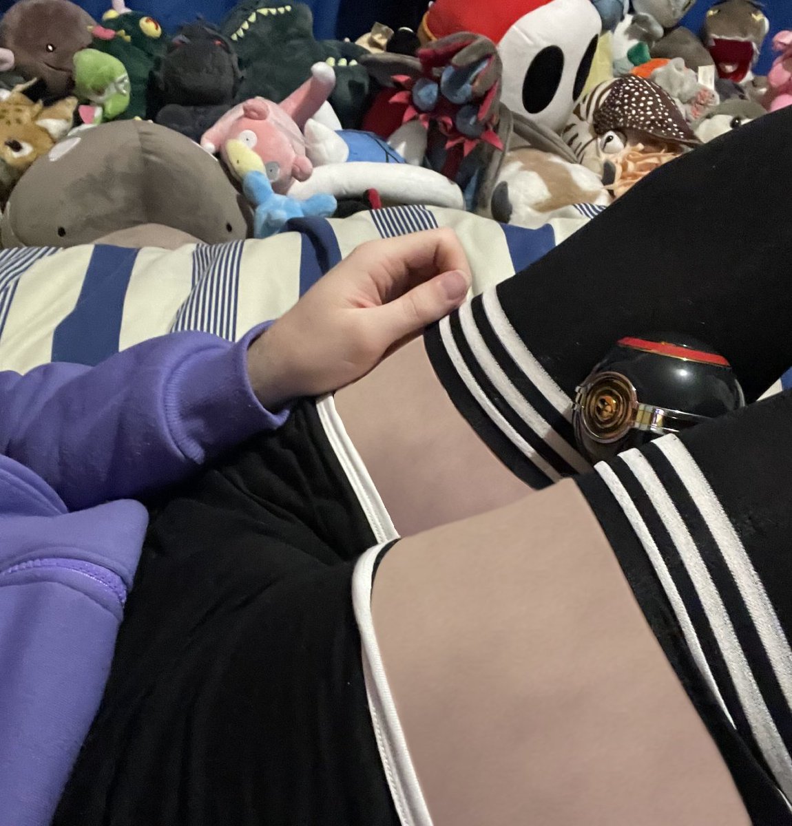 No face thread 🐍🌋

A luxury not many can catch~