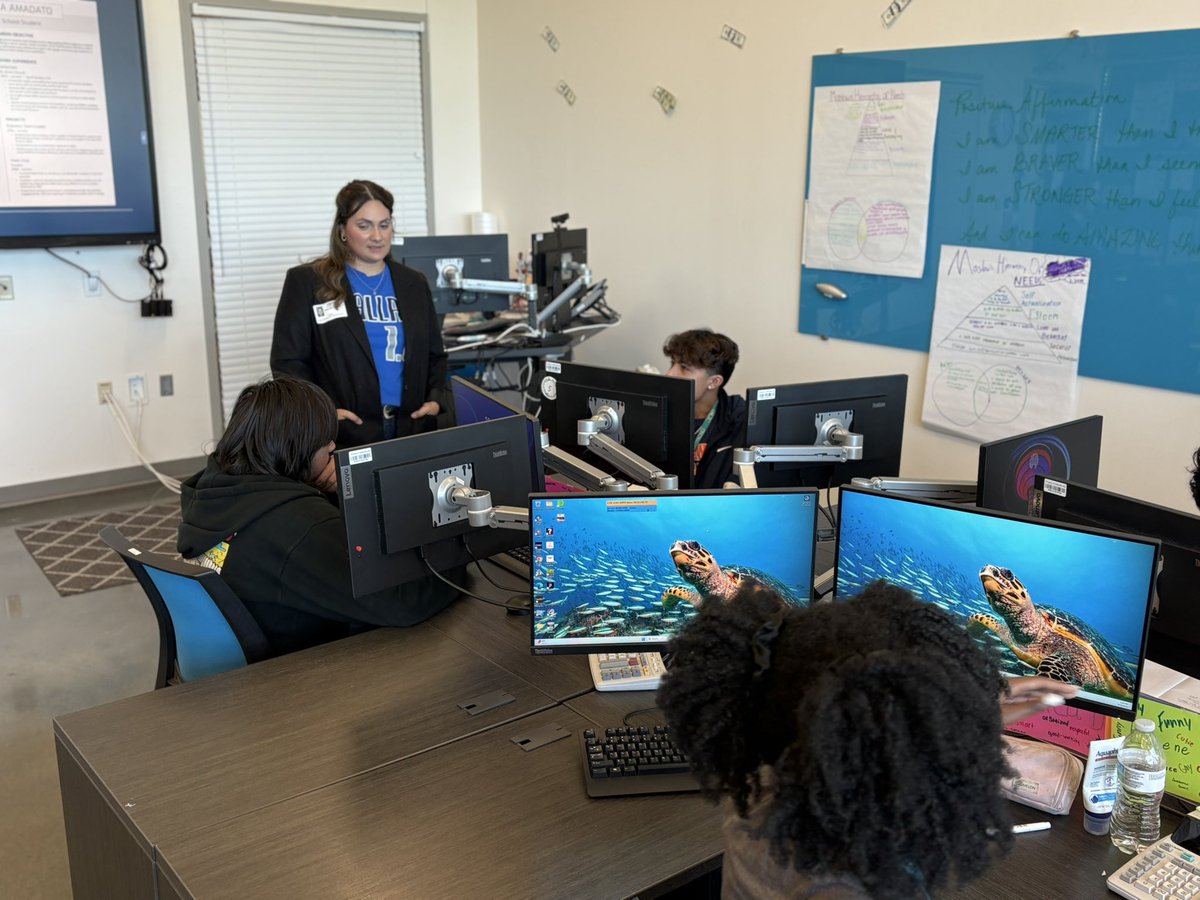 GRCTCBusn's tweet photo. Thank you @dallasmavs HR team for providing your expertise and assisting in the process of developing #CareerReady students and future professionals! #GISD #GRCTC https://t.co/pLTvoC2Wke