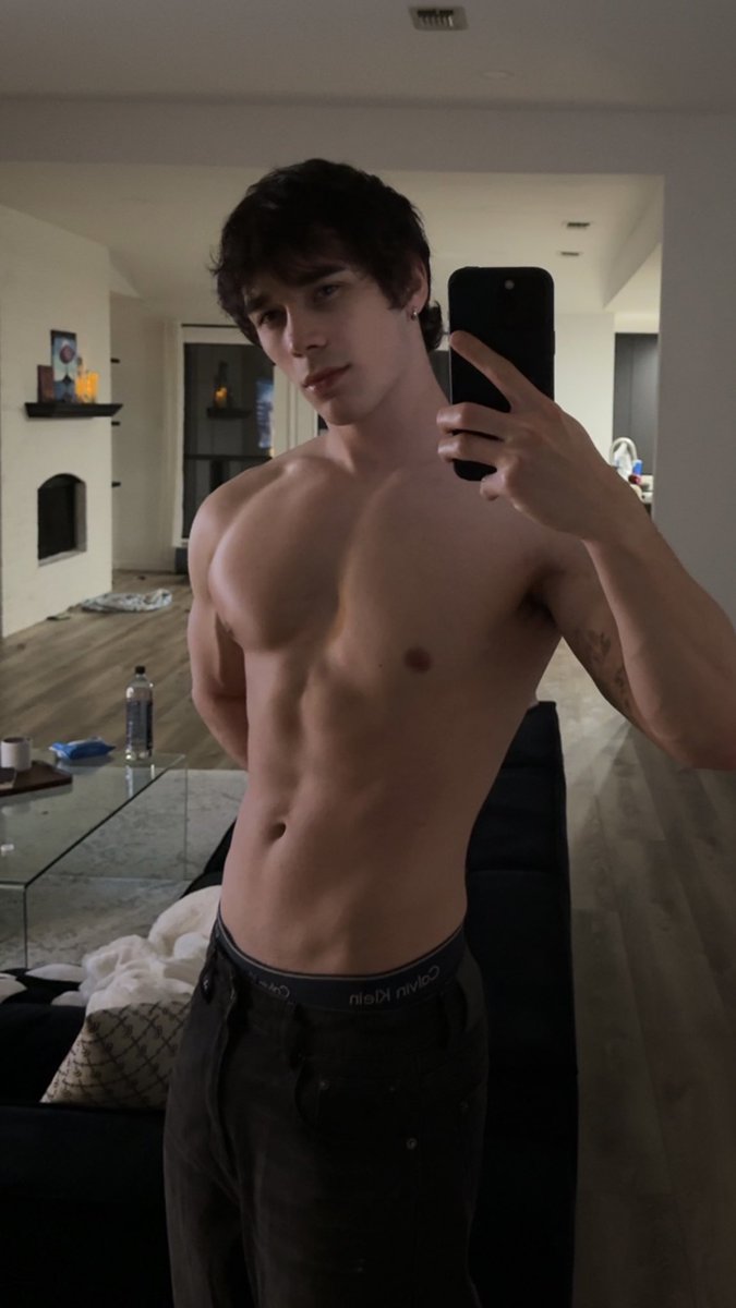 Brandon Rowland tweet media