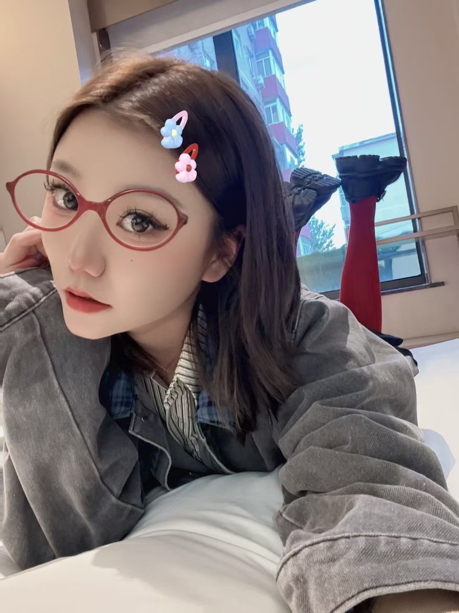fernanda1q's tweet photo. 推特不好玩， 搞色情放不开， 又不约炮又不上门服务的就显得没意思， 发发日常得了 https://t.co/NRHexbgkIg