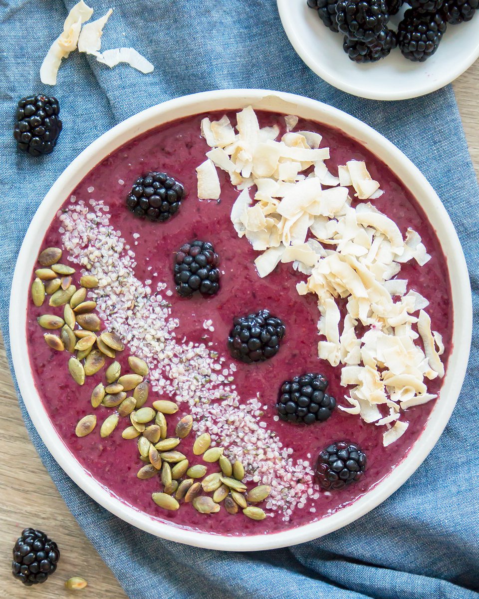 This is your sign to choose a smoothie bowl for dessert tonight! This Blackberry Smoothie Bowl uses almond butter and can be topped with your favorite ingredients. This bowl of goodness also makes a delicious breakfast. 😉

oregon-berries.com/recipe/blackbe…

#oregonberries #blackberries