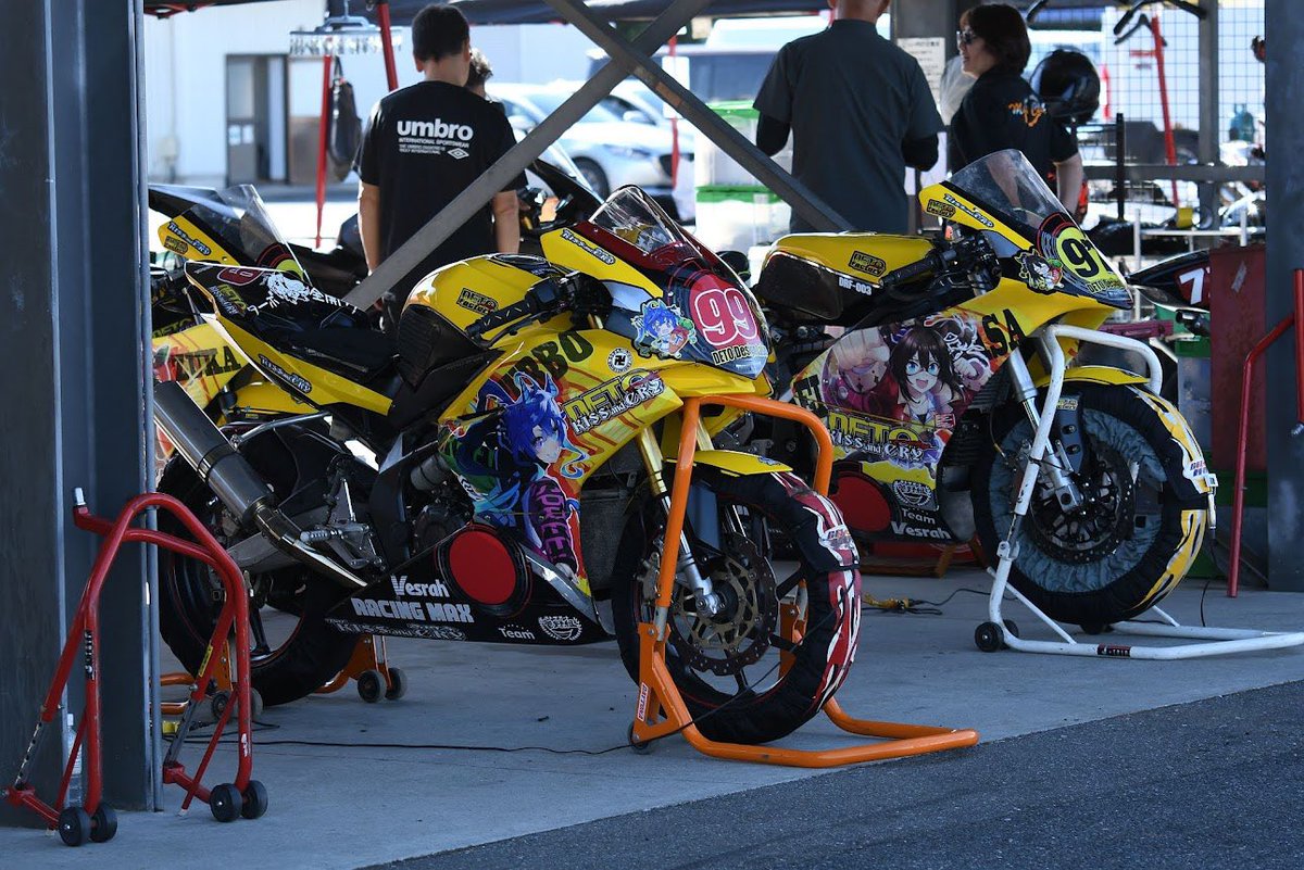 ChakiNSR's tweet photo. NITRO Racing走行会！
お写真頂きました！ありがとうございます😊
2025.9.24
#NITROracing 
＃筑波サーキット
#tc1000 
@Nitro_Ryota_R 
@Ken1rokikuchi 
@MonkichiRacing https://t.co/3xECZBZbtP