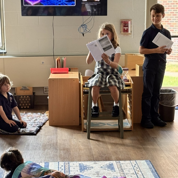 SMSSwormville's tweet image. Our Montessori friends were delighted to have some rest time visitors last week.... two SMS students who authored their own short books stopped by to read them to the class!

#studentauthors #resttime #montessori #prek #kindergarten