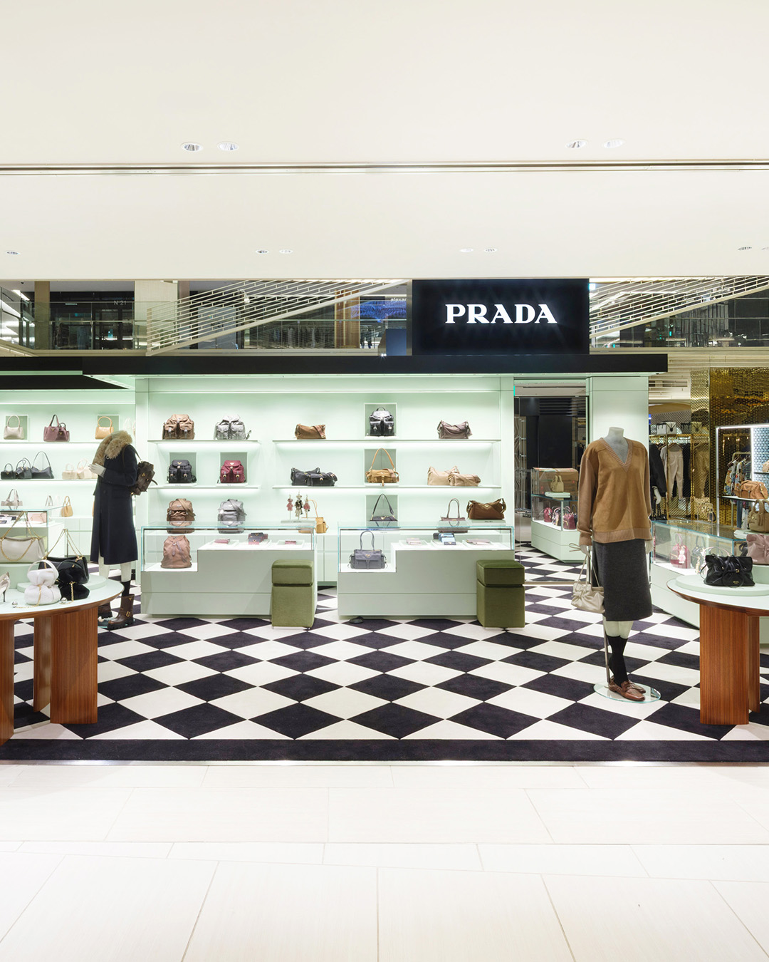良品✨ PRADA プラダ クラックデザイン パンプス 付属品付き Prada レザーパンプス | ブラック | FARFETCH JP
