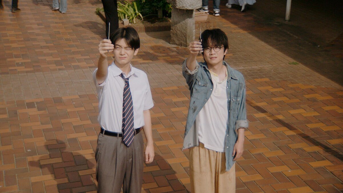 深夜にやってたドラマ「#217円の絵 」
たまたまテレビで流れてて結局引き込まれて30分真剣に観ちゃった
安定の #風間俊介 くんと
高校生（#齋藤潤）は「カラオケ行こ」の子だ！
風間くんが童顔なので二人とも同じくらいに見えるけど
実際風間くんの息子でもおかしくない年齢差😅
短いのに深い話だった