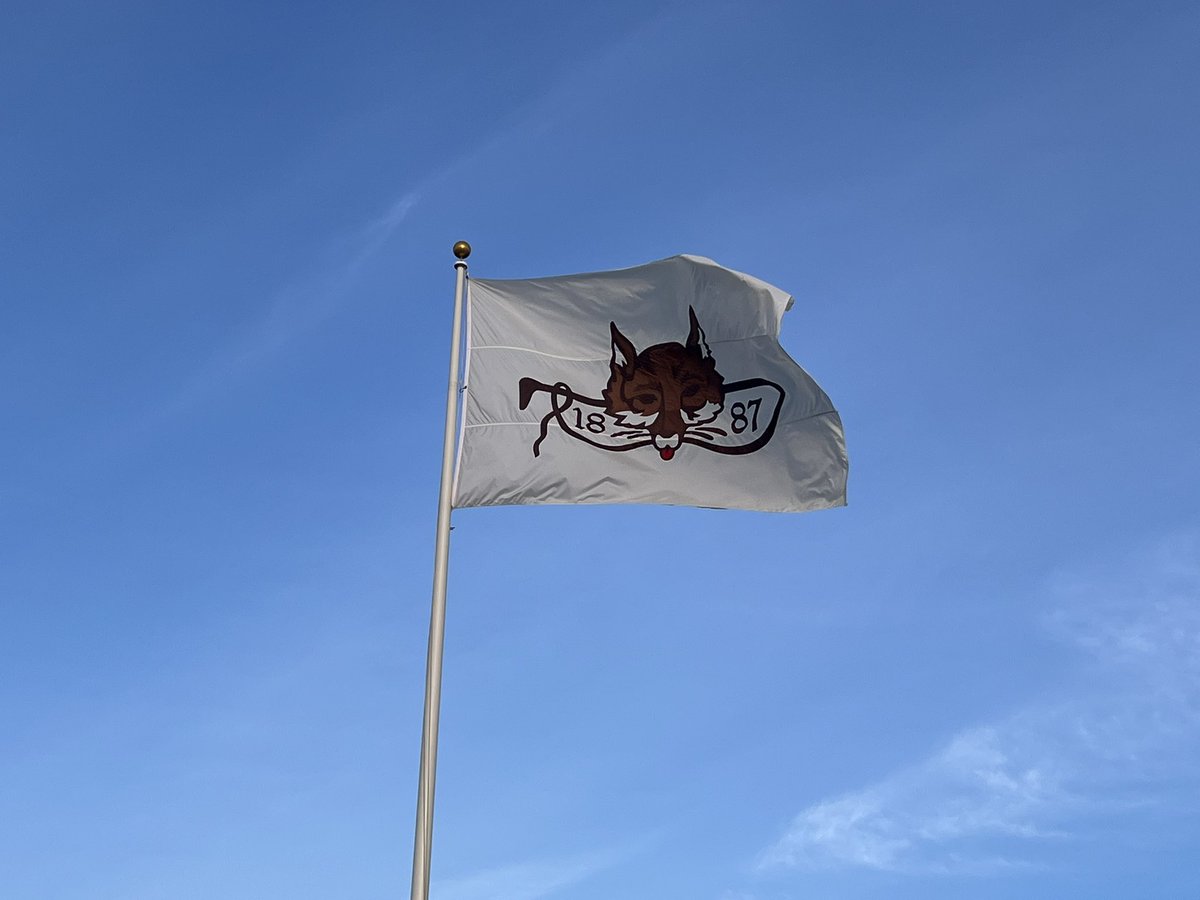 slicerdicer2's tweet image. Beautiful day at Essex County Country Club, the 6th oldest club in America.  A great walk and one of the best back nines in golf.