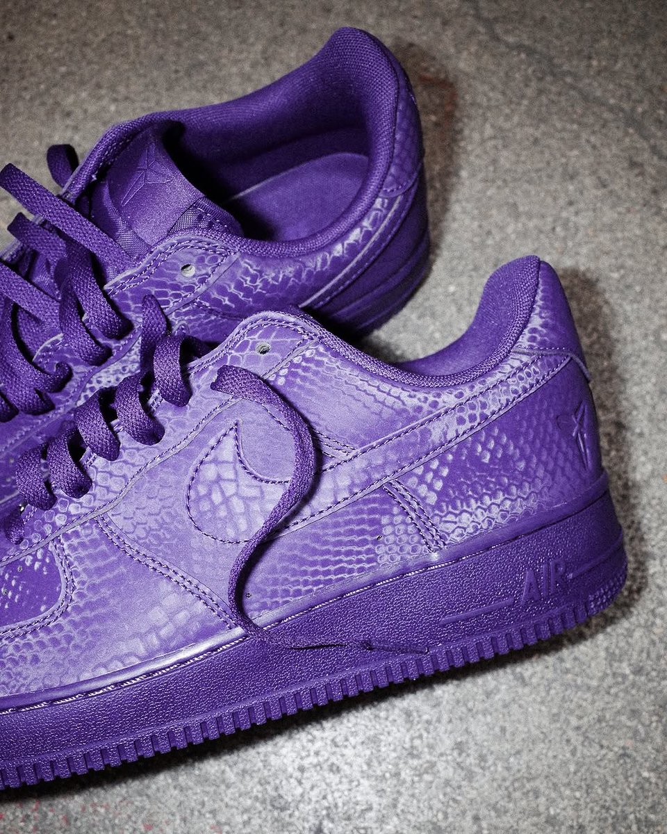 Kobe Bryant x Nike Air Force 1 "Court Purple" drops tomorrow at 10am ET 😈

Link -&gt; bit.ly/4lovhK8