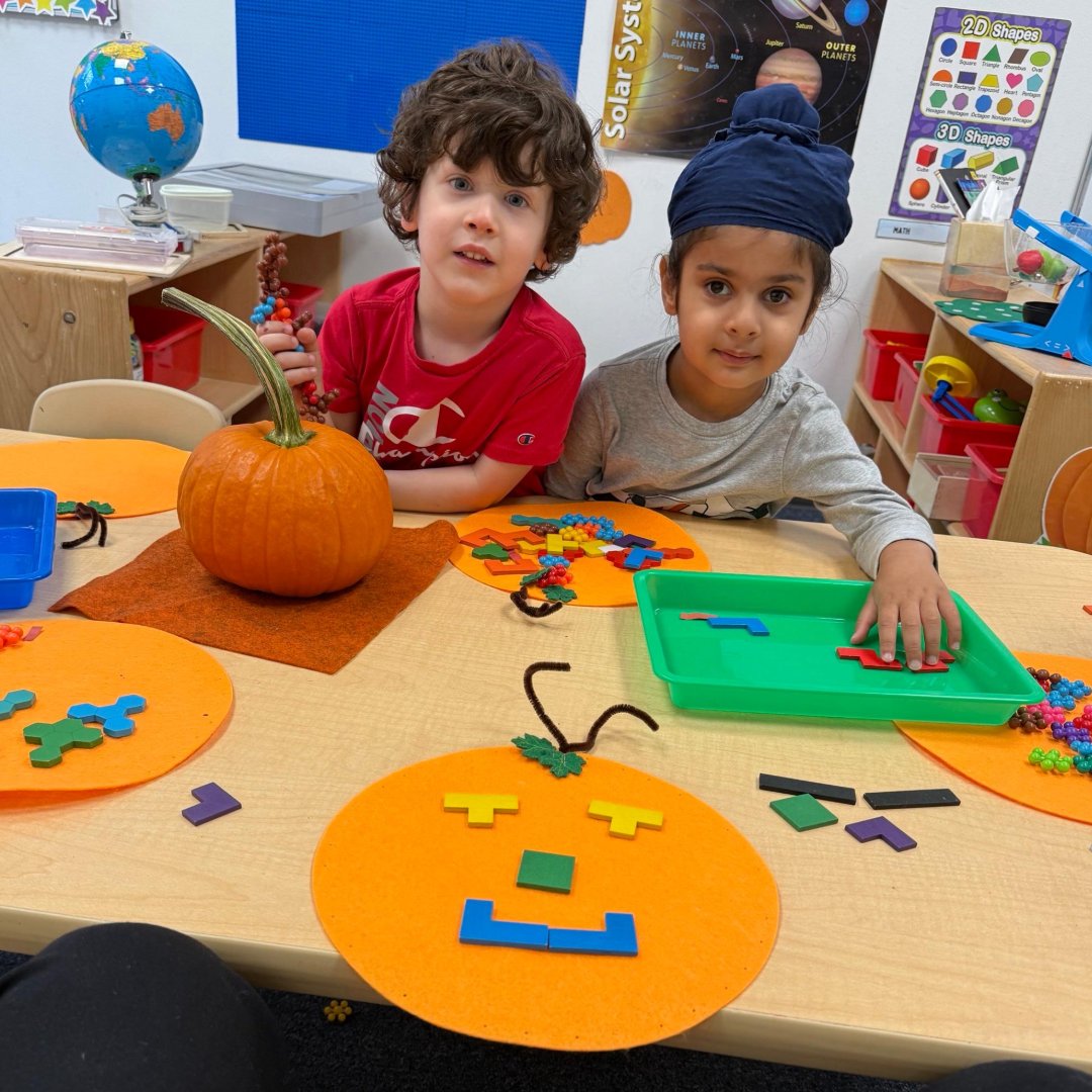 ie_stem's tweet image. Fall Harvest & Apples Week is keeping us busy!
Our little learners explored a sensory bin of colorful leaves & apples, weighed apples, talked about their life cycle, and even collected leaves on a nature walk!
#PreschoolFun #FallLearning