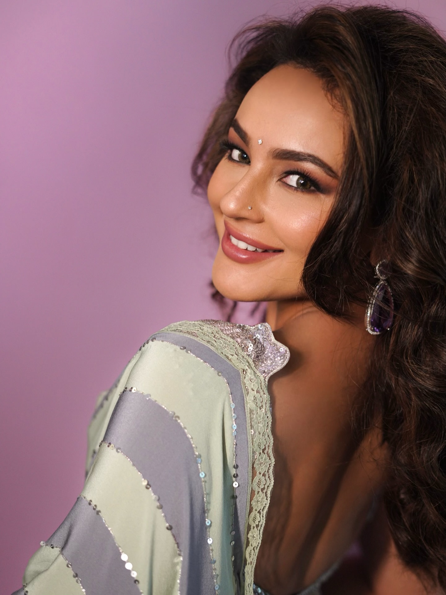 G2I8c40aIAUptPp?format=jpg&name=large