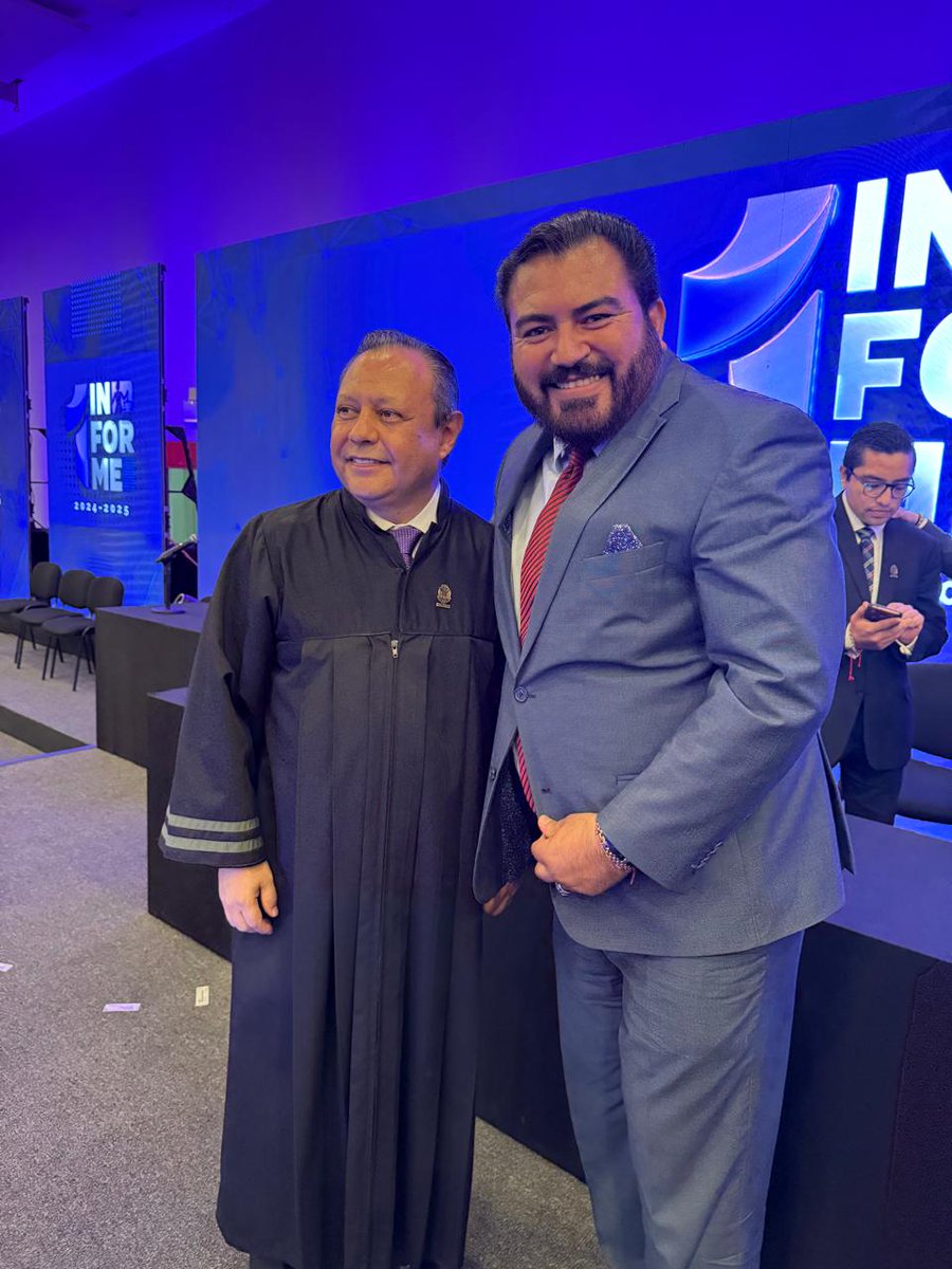 #PrimerInformeTSJ
#poderjudicialquerétaro 
Acompañe a nuestro fraterno el Magistrado Presidente del Tribunal Superior de Justicia del Estado de Querétaro, Doctor <a href="/BraulioGuerraU/">Braulio Guerra</a> a su primer informe de actividades.
#Querétaro #SanJuanDelRío
🔺 José Luz García Orta ®©