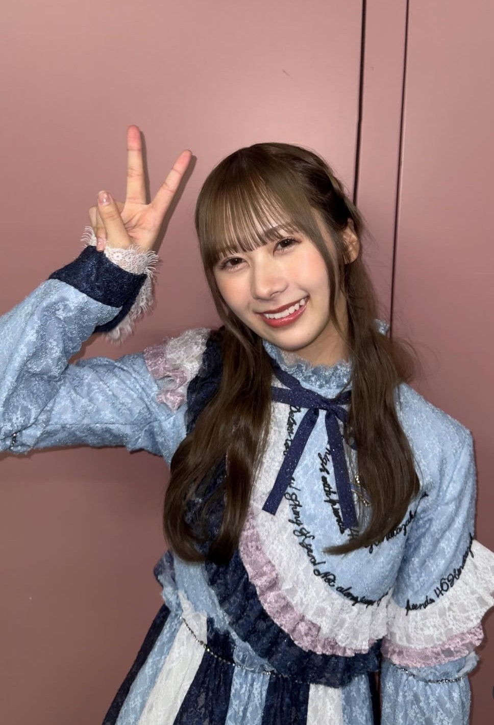 【直筆サイン】日向坂46 石塚瑶季「Happy Train Tour」衣装生写真 日向坂46 - 日向坂46生写真「Happy Train Tour 2023