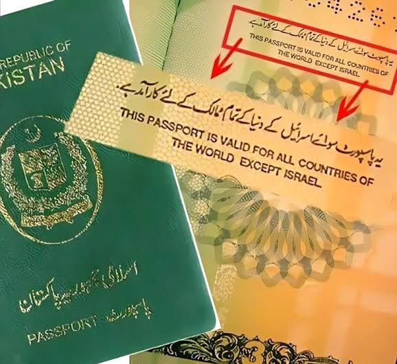 MatiullahUims's tweet photo. 🇵🇰یہ پاسپورٹ سوائے اسرائیل کے دنیا کے تمام ممالک کے لیے کارآمد ہے
📣کیا اب یہ عبارت ختم ہونے جا رہی ہے؟
🔥قومے فروختند وچہ ارزاں فروختند … 
قوم کو بیچا اور بہت سستا بیچا
ہمیں بتا تو دیں ہمیں کتنے میں فروخت کیا https://t.co/w9muUZOrvq