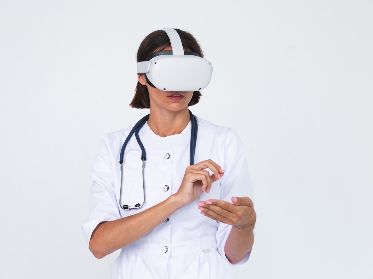jmirpub's tweet photo. JMIR Formative Res: Bactericidal Efficacy of Ultraviolet-C Light on Virtual Reality Devices: In Vitro Assessment of Bacterial Killing https://t.co/qBHtA0VhQU #VirtualReality #Healthcare #UVCLight #Disinfection #Bactericidal https://t.co/LI7LWPaB16