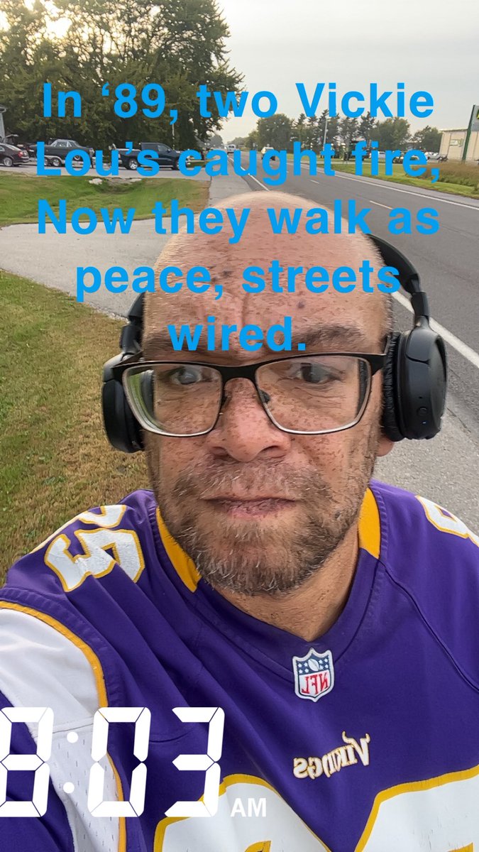 ChazNeal2's tweet image. We can still kick it, but I won’t vote Democrat again too many policy fails, like a Wi-Fi signal in a basement.
#TruthOverEverything