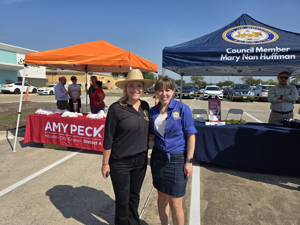 houdistrictg's tweet image. The September District G Newsletter is here! ☀️
Highlights include:
🚓 National Night Out
🚧 Project Updates
☕ Coffee &amp;amp; Community
📚 Halloween at the @houstonlibrary 
🐾 @HoustonBarc Spotlight: Millie
Read more 👉 mailchi.mp/houstontx/dist…
#Houston #DistrictG #CommunityUpdates