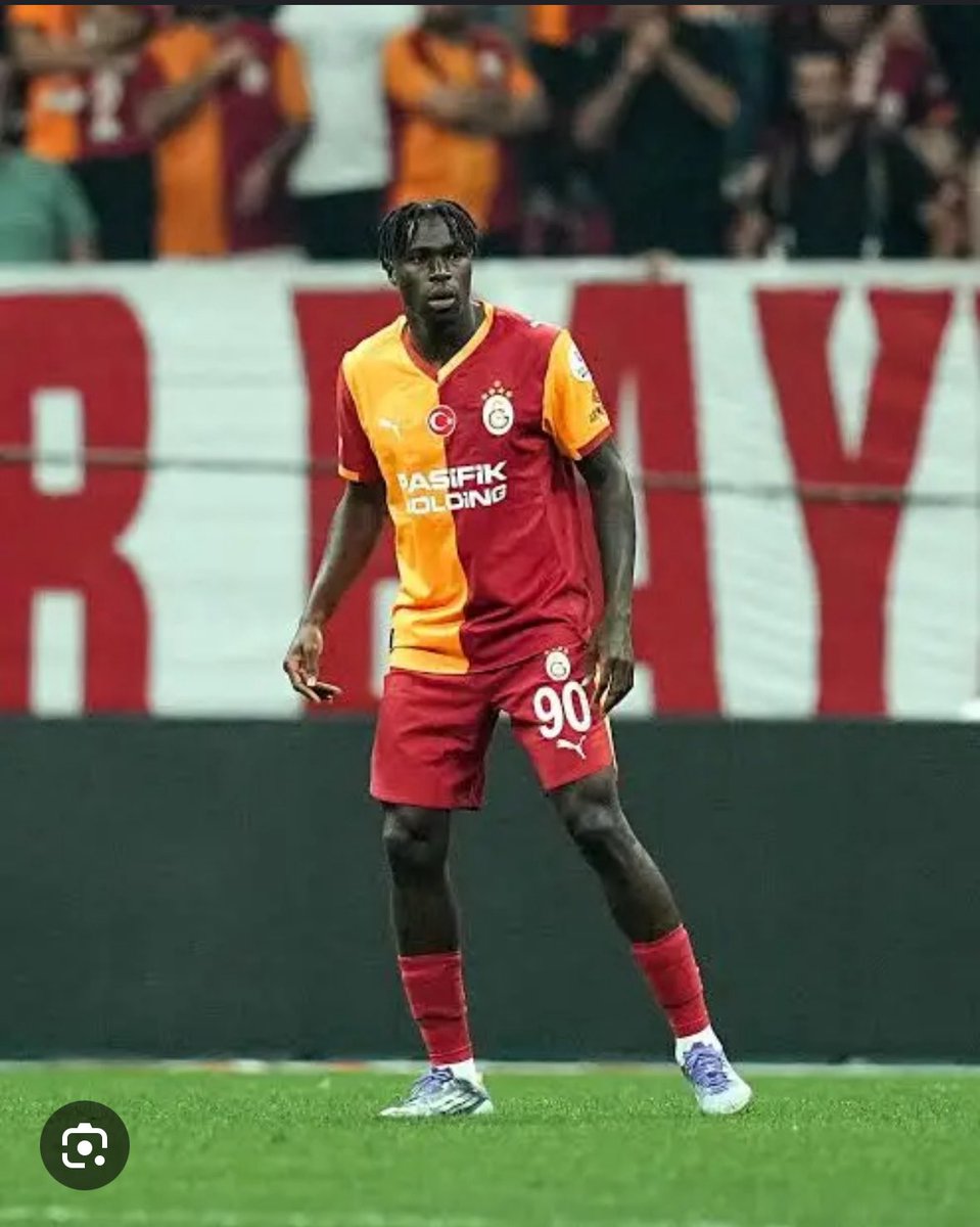 Bence hemi gecenin ve bu yılın en iyisi 
#GSvLIV  #GalatasaraySK  #wilfriedsingo