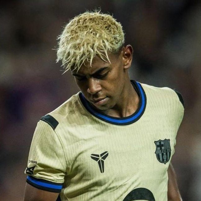 ᴀᴅʀɪᴀ́ɴ sᴀ́ɴᴄʜᴇᴢ tweet media