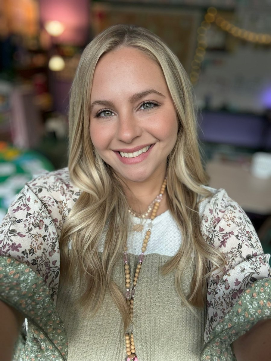 MsP_WV's tweet image. Teacher List Drop 👩‍🏫✔️👇

 •Drop your lists in the comments &amp;amp; I’ll RP! 🫶

•Hi 👋 I’m Evin, a Title I teacher from WV. 👩‍🏫 I’d be thankful for any donation! Any monetary donation will go to my classroom! 💖

✨Please RP✨

👉 linktr.ee/evinkp?utm_sou…

#clearthelist #teachersofx