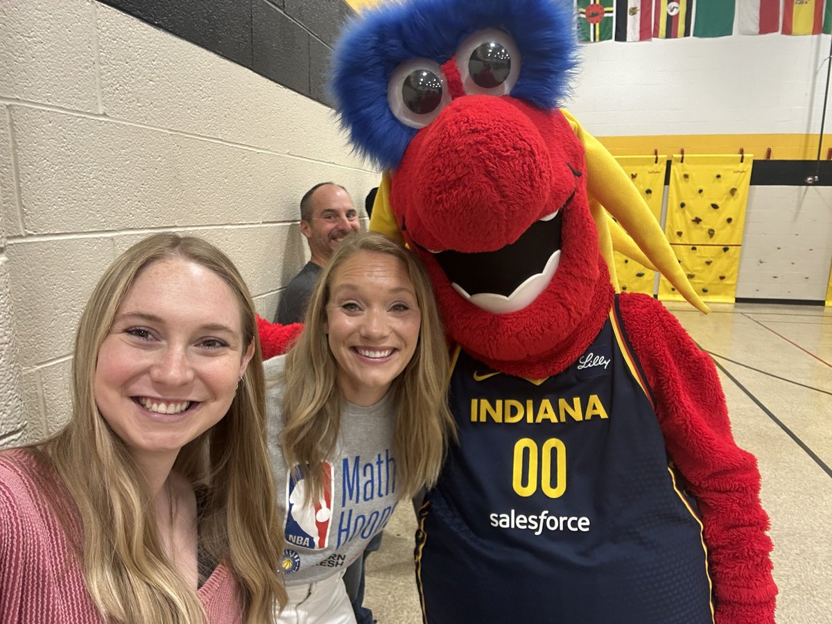 Amy Wackerly tweet media