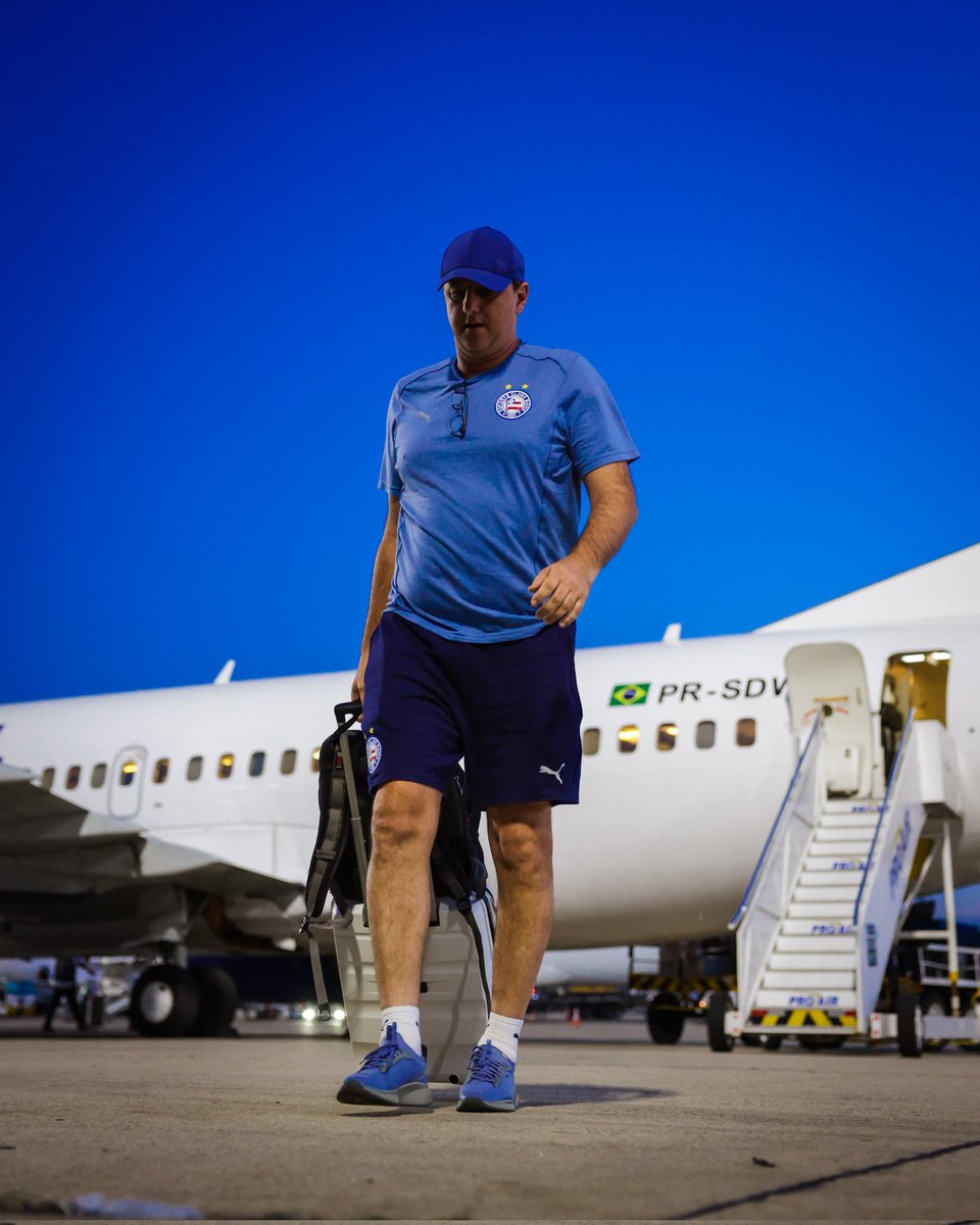 ecbahia's tweet image. 🫵🏽 Chegamos! Oi, Rio. #BahiaDasArtes #BBMP