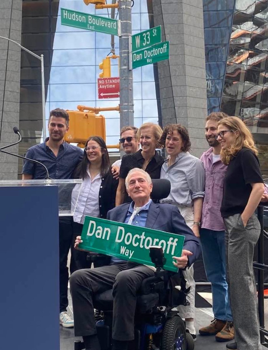 Target ALS tweet media