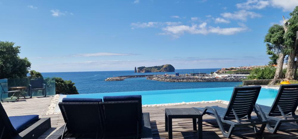 “Happiness is not something ready made. 
It comes from your own actions.” 

— Dalai Lama