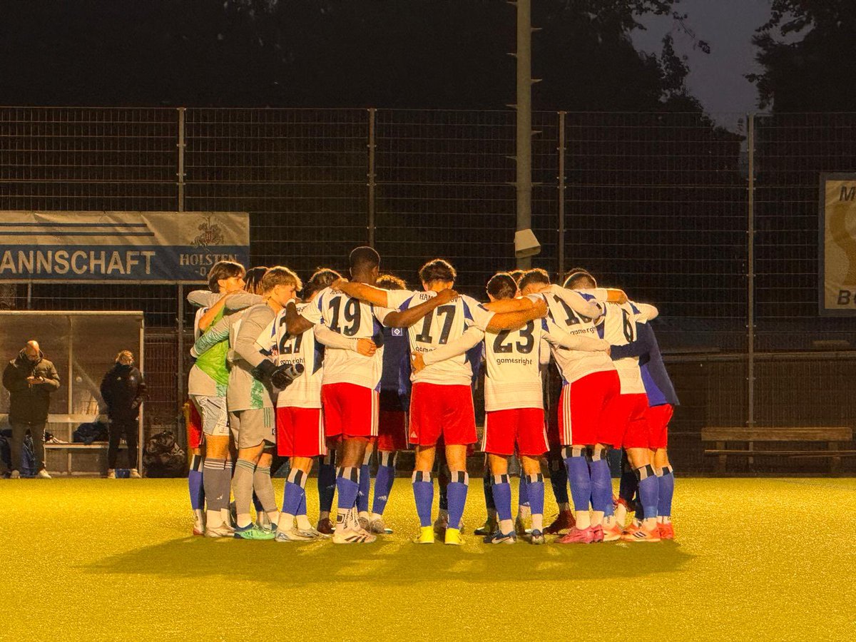 rollenderhsvfan's tweet photo. Holsten-Pokal 3. Runde: USC Paloma II gegen Hamburger SV III (0:1)
#Fussball #fussballspiel #fotos #bilder #groundhopper #groundhopperapp #futbology #rautenfranz #rollenderhsvfan #holstenpokal #hsv #nurderhsv #hsviii #hsv3 #uscpaloma2 #jonnyrehbeinsportplatz #hamburg https://t.co/O4avknQ3nc
