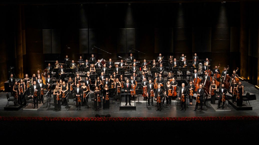 BİFO Yeni Sezonda
muzikoloji.org/yazi/yazi_gost…
<a href="/BIFO_/">Borusan İstanbul Filarmoni Orkestrası</a> İstanbul Filarmoni Orkestrası, 2025/26 sezonunda sanatseverleri unutulmaz bir müzik yolculuğuna davet ediyor. Lütfi Kırdar Asım Kocabıyık Anadolu Oditoryumu'nda gerçekleşecek yeni sezon 9 Ekim’de önemli dünya prömiyeriyle başlıyor.