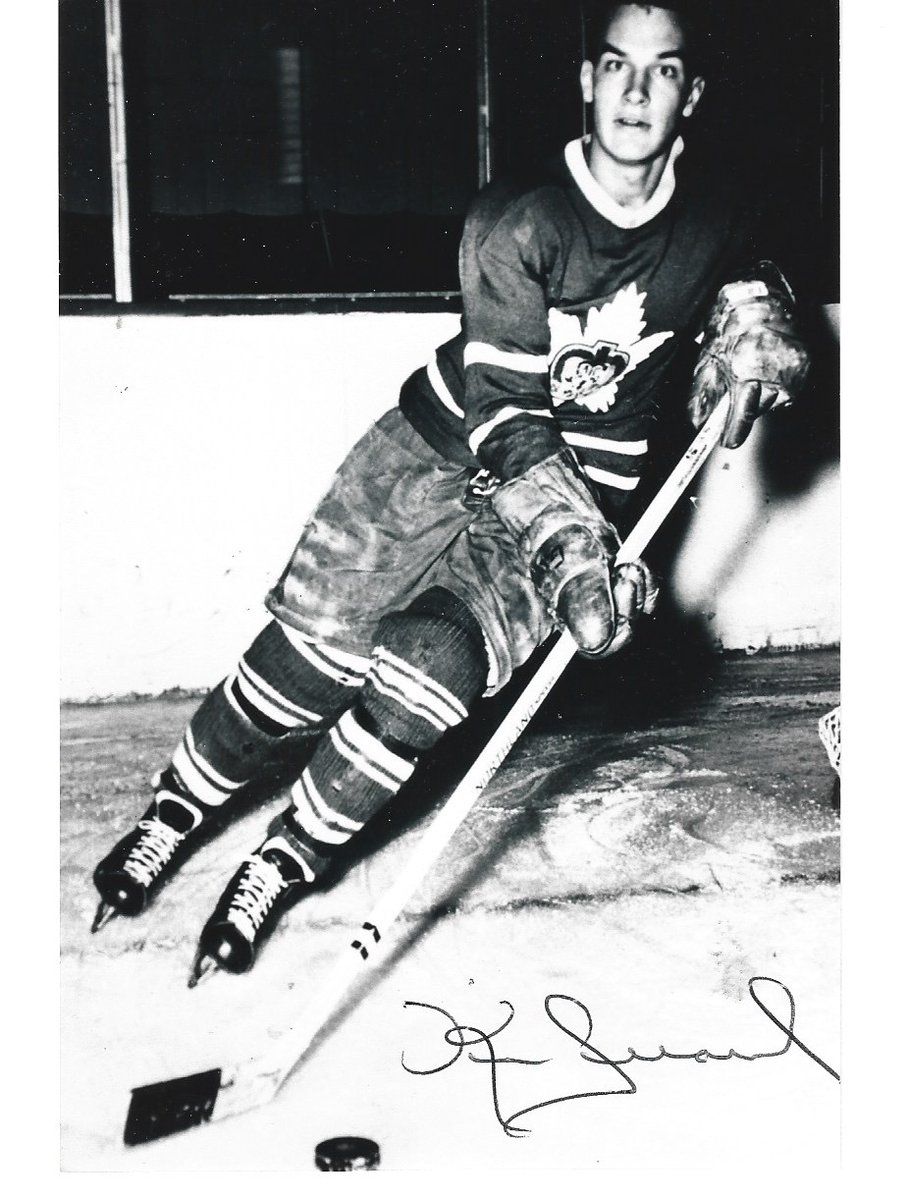 Hockey (and others) Autographs tweet media