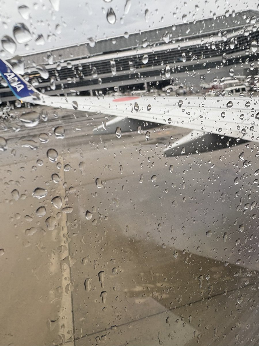 今日から仕事始まる
とりあえず1週間くらい東京ー
普段あんま呟かないけど記念で