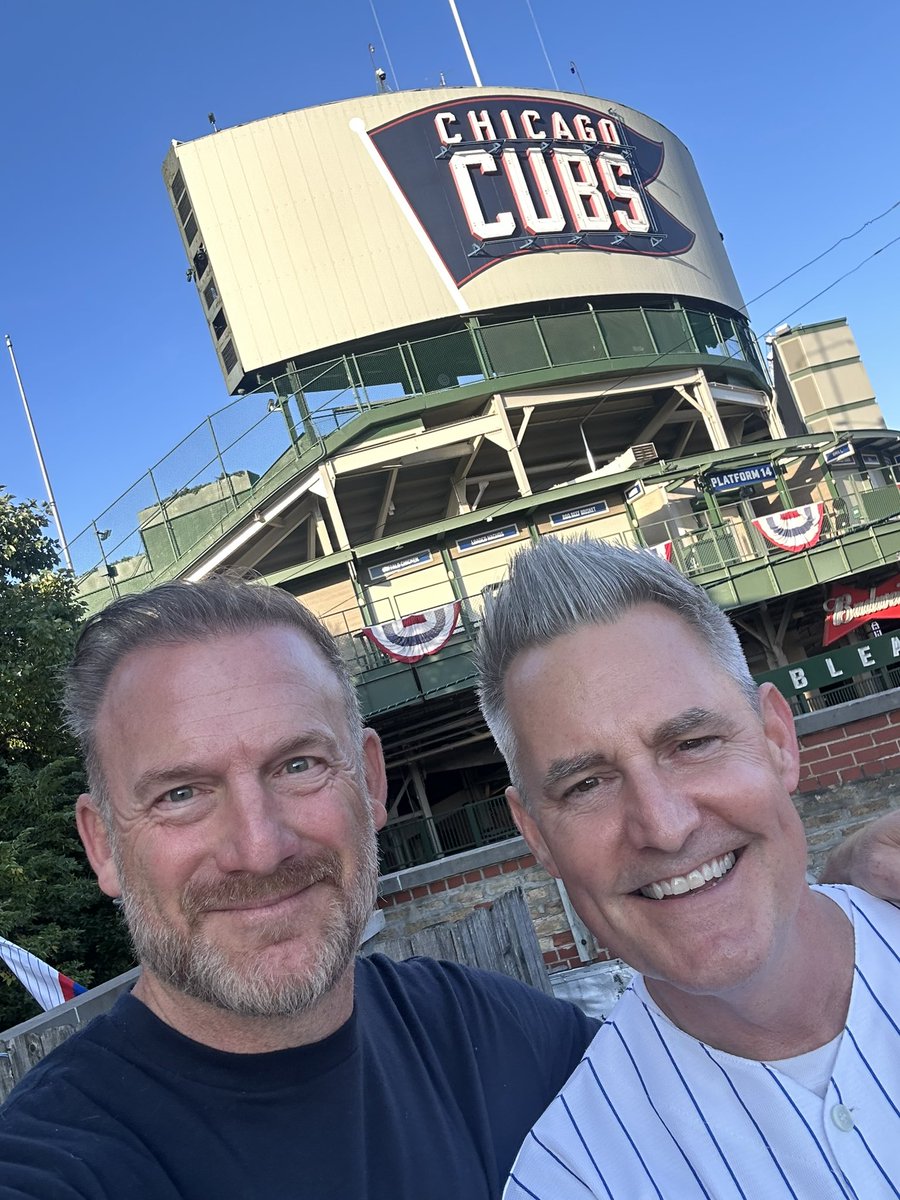 Groovyhoovy's tweet image. #cubs #WildCards #WGN