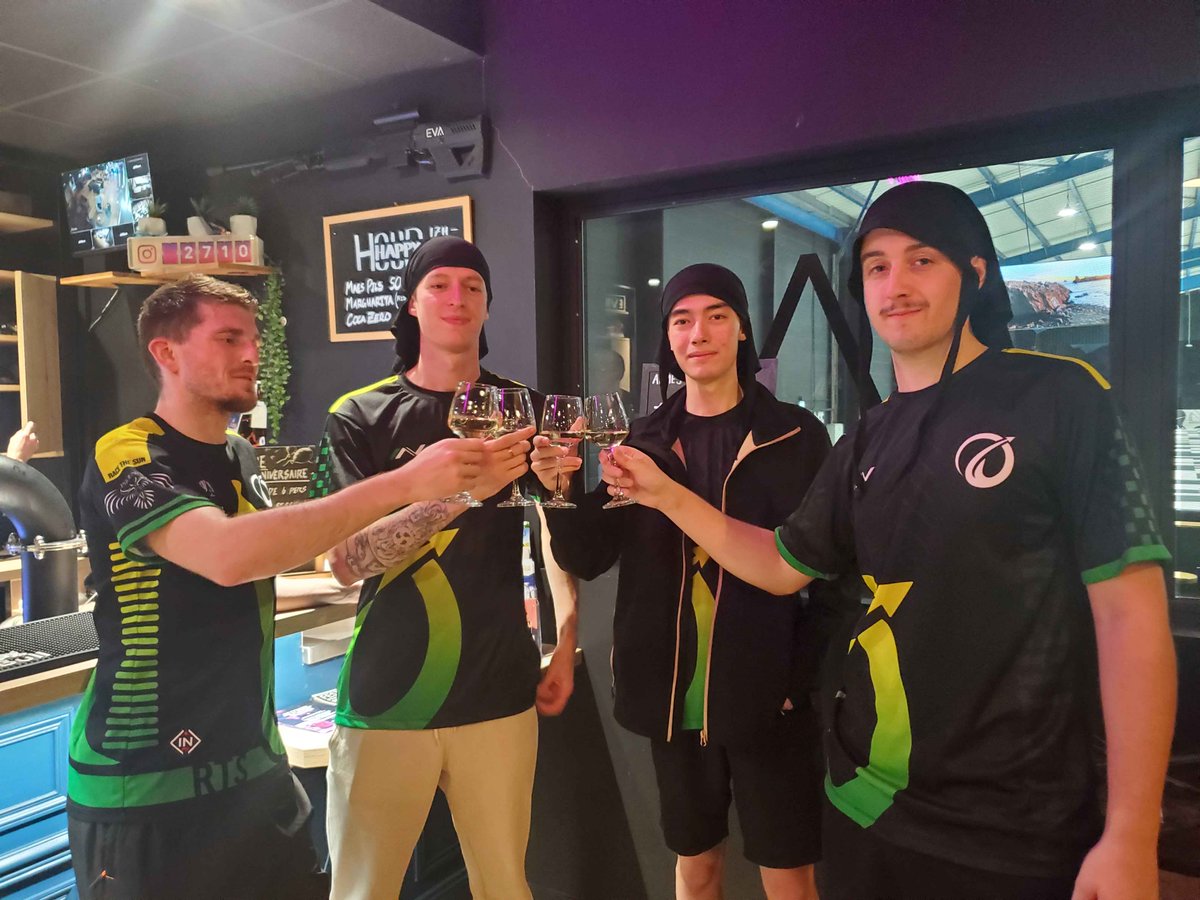 SLY Wire tweet media