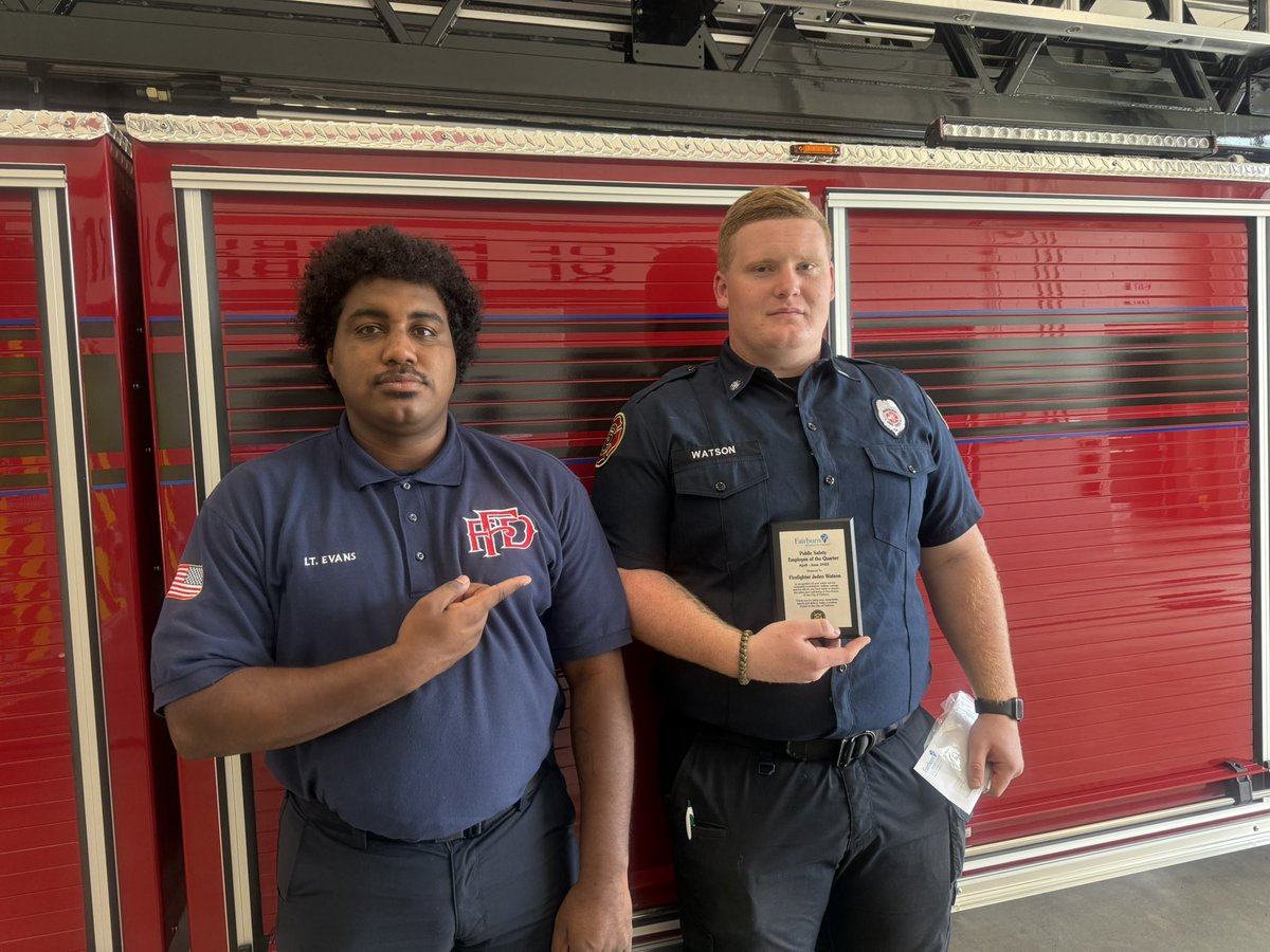 Fairburn_Fire's tweet photo. Today we celebrate firefighter/EMT Jeden Watson for being selected as the City of Fairburn’s public safety employee of the quarter. He was awarded this for his outstanding work ethic and dedication to his profession. @CityofFairburn 🔥🔥 https://t.co/E0qNVPUrmy