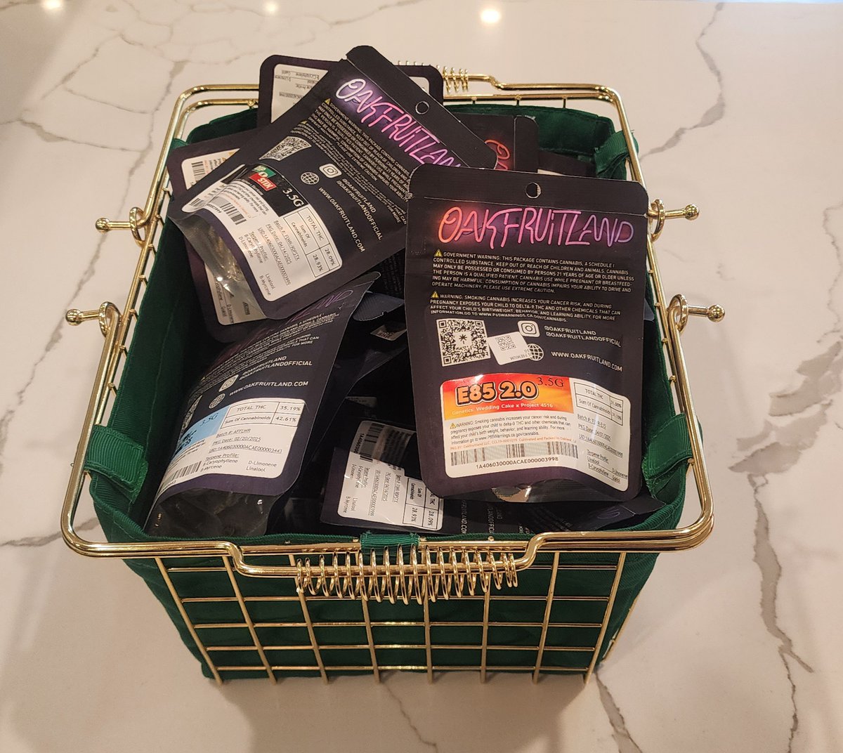 Capitolaclub's tweet photo. π¨ New month = new member gift! π¨
Capitola Cannabis Club members unlock exclusive perks & rewards you wonβt find anywhere else. Tomorrow starts a fresh drop β donβt miss out. Join today & claim yours. πΏ #CapitolaCannabisClub #MemberExclusive https://t.co/zsR8t7XtuS